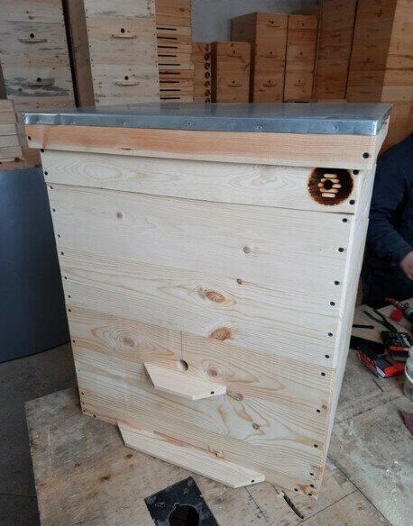 Улей для пчел Лежак 16 рамочный 1 корпус на 300 мм + 2 магазина по 145 мм