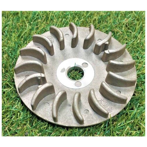 Наружный шкив переднего вариатора для скутера Honda Lead, Joker, Cabina 90, HF05