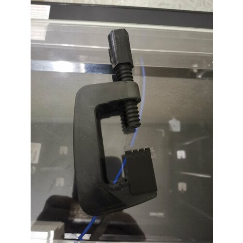 Крепление Logitech Driving Force Gt Струбцина игрового руля лоджитек 800₽