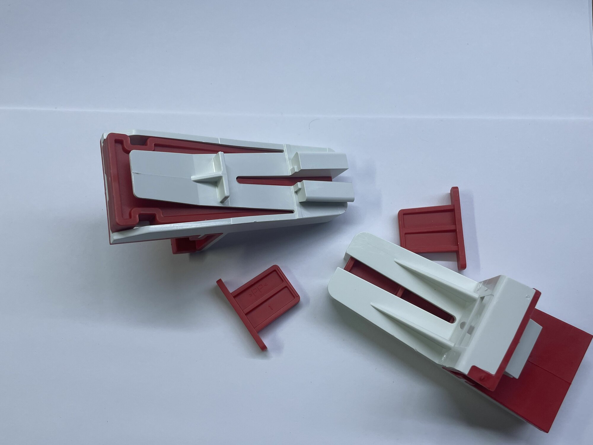 Крепление бачка к раме инсталляции ALCAPLAST AM101 P175-ND — фото 1