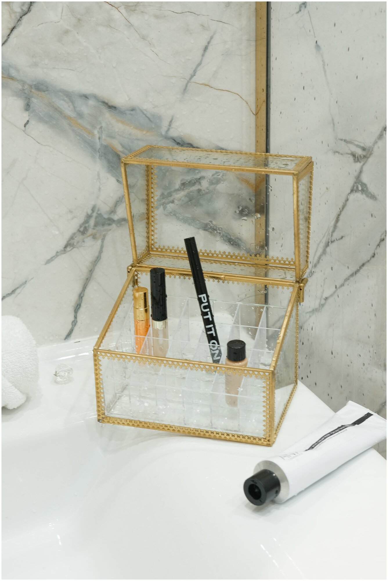 Органайзер IsmatDecor S-345, прозрачный, для косметики, стекло, высота 13см — фото 1