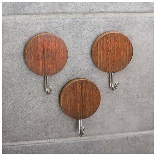 Крючки самоклеющиеся Доляна Деревянные круги 3 шт цвет бежевый 290₽