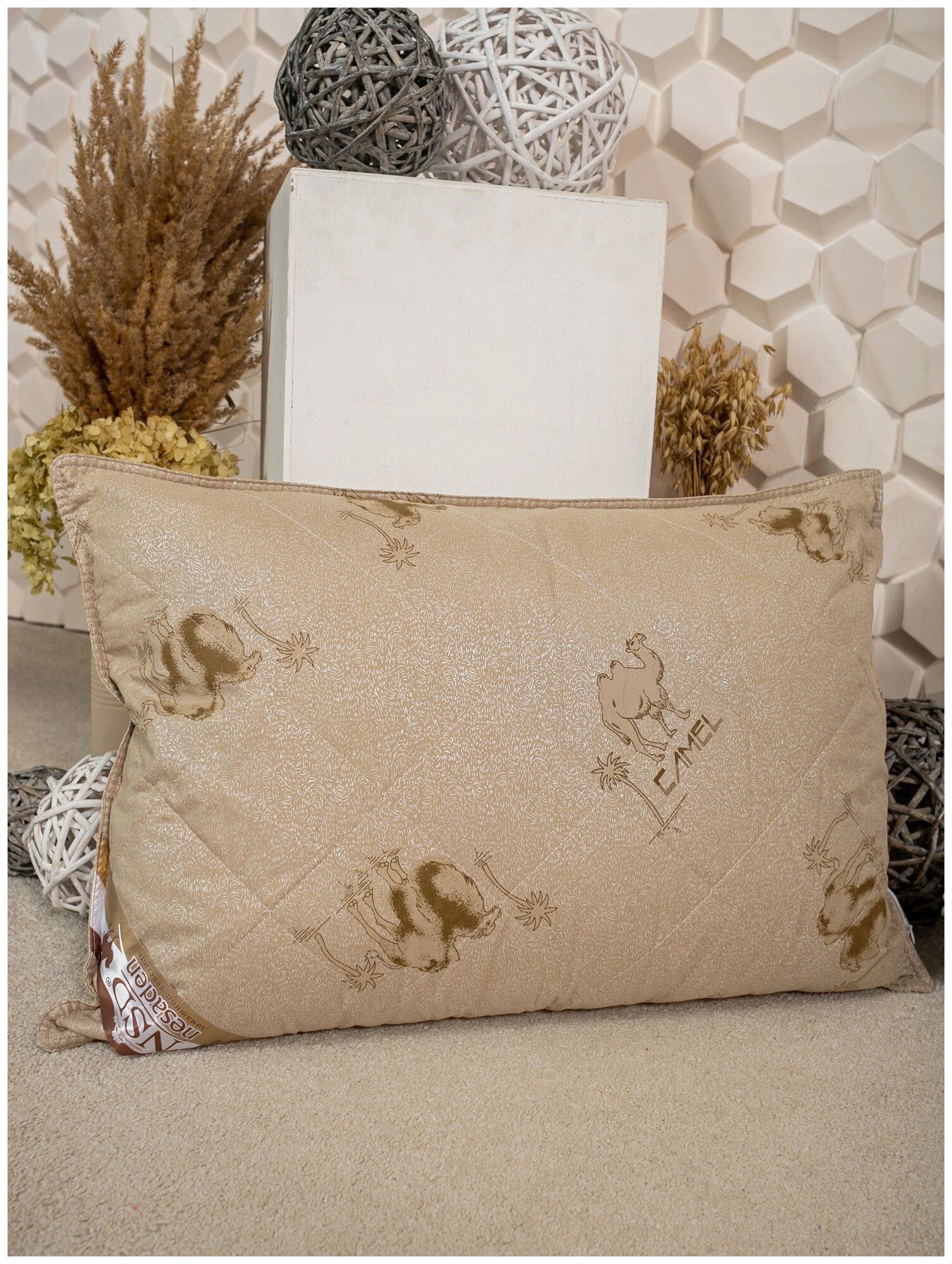 Подушка для сна "Престиж-Верблюд" 50x70см, сатин, бежевый - фотография № 8