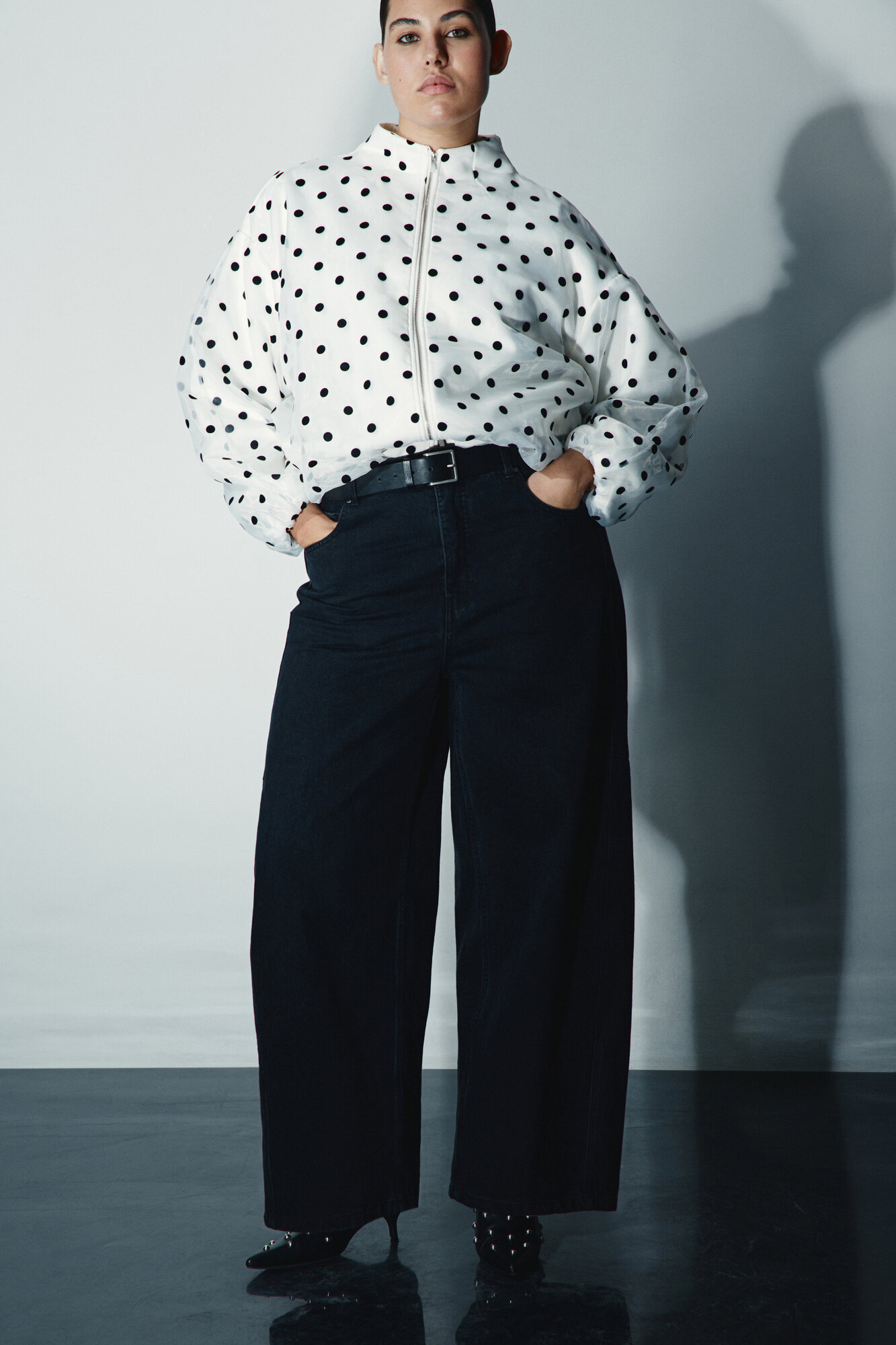 Джинсы широкие Woman Mix&Match 