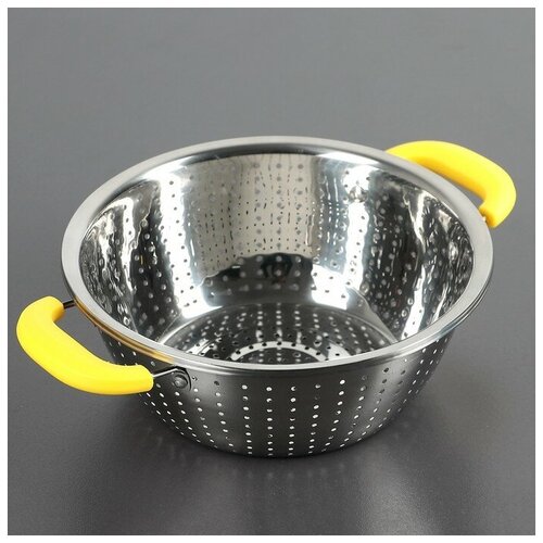 Дуршлаг из нержавеющей стали Эдвин d22 см две пластиковые ручки цвет микс 861₽