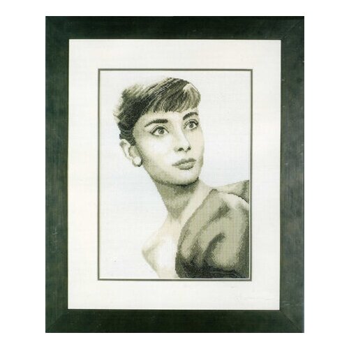 Набор для вышивания Audrey Hepburn LANARTE, 35014 A 29 x 39 см LANARTE PN-0008255