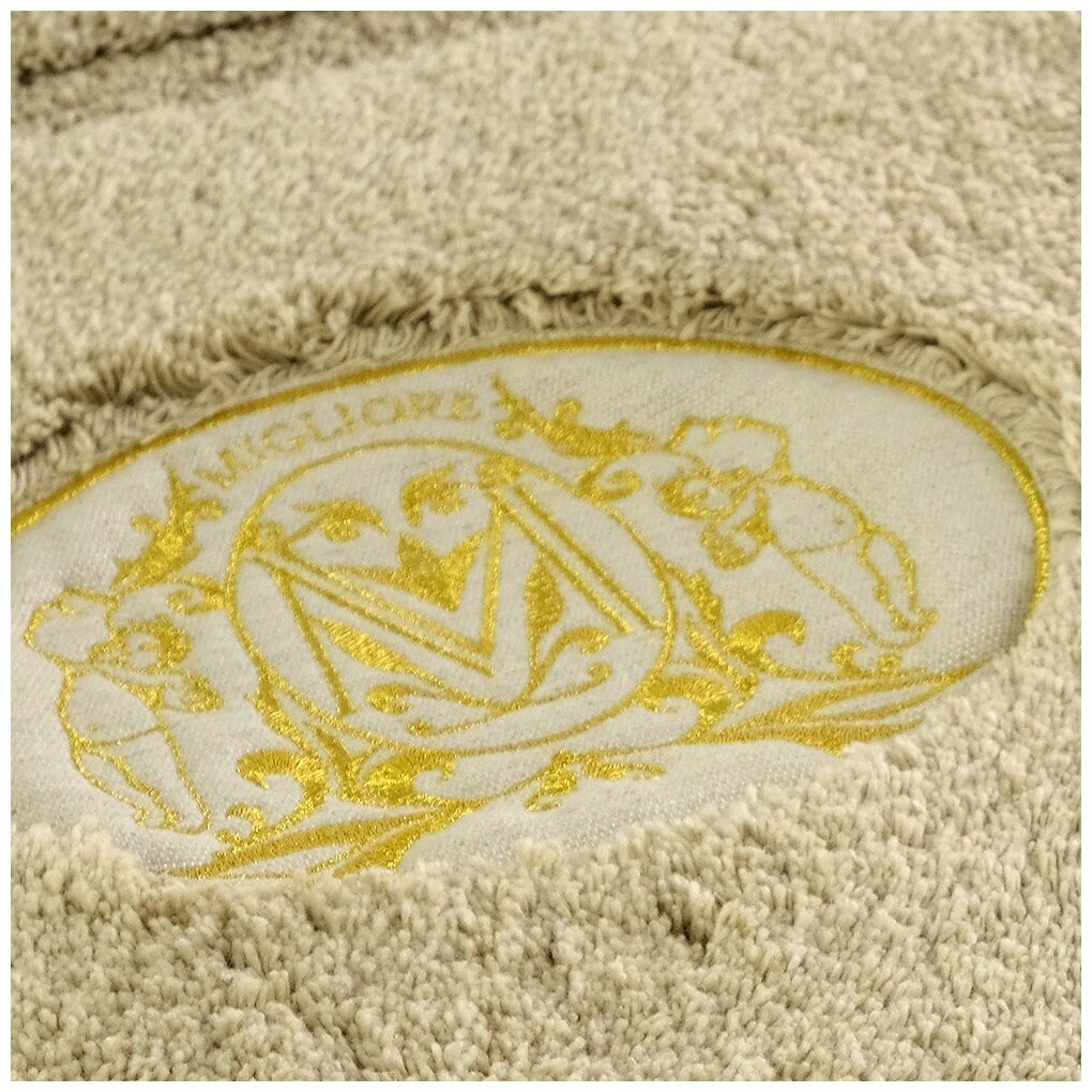 Коврик для ванной комнаты 60х120 см., вышивка логотип MIGLIORE, капучино, окантовка золото - фотография № 3
