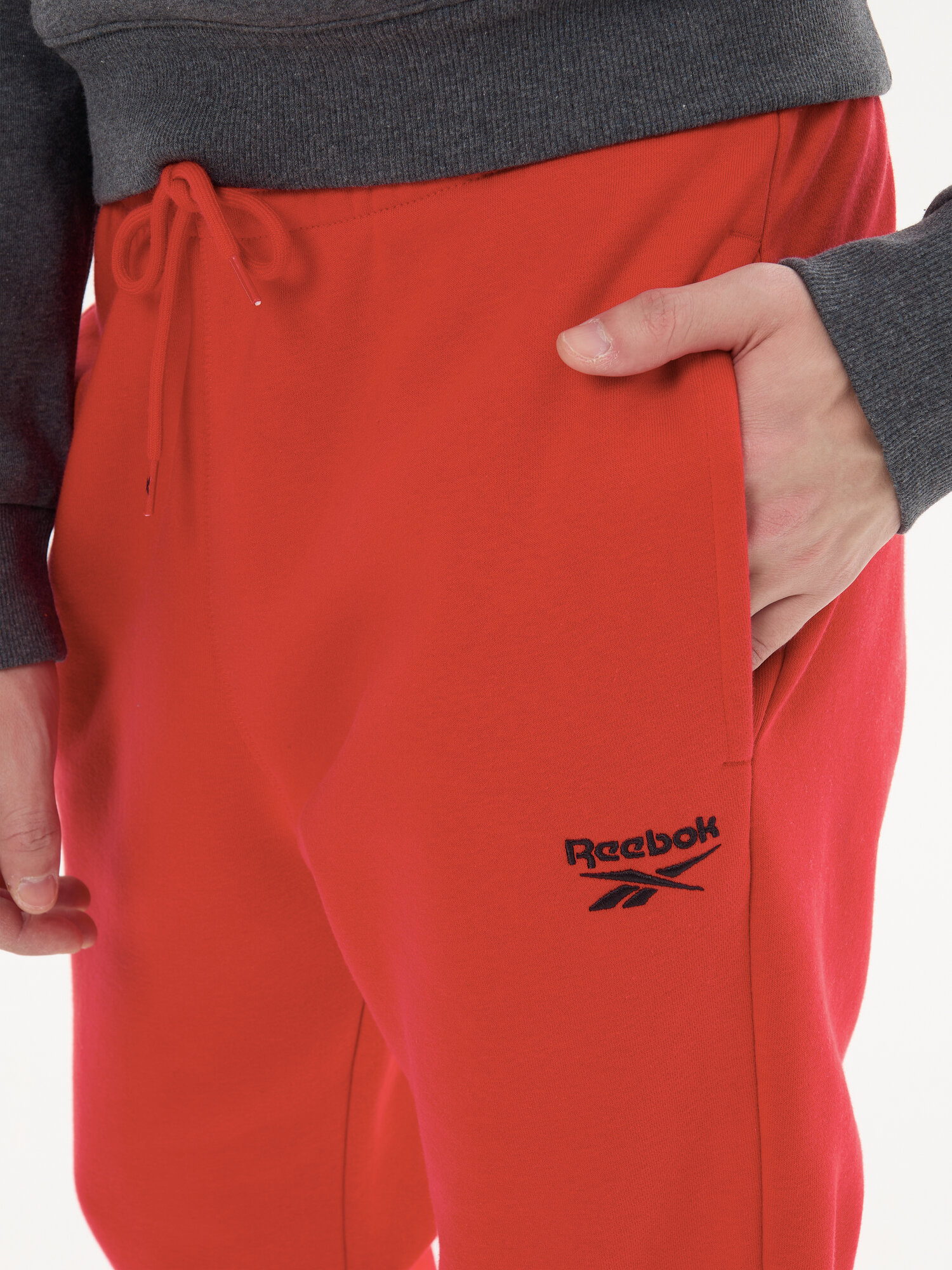 Брюки спортивные Reebok IDENTITY SMALL LOG, размер S, красный/черный — фото 1