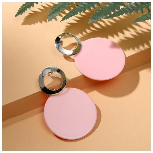 фото Серьги "модерн" большой диск и кольцо, цвет светло-розовый в серебре yandex market