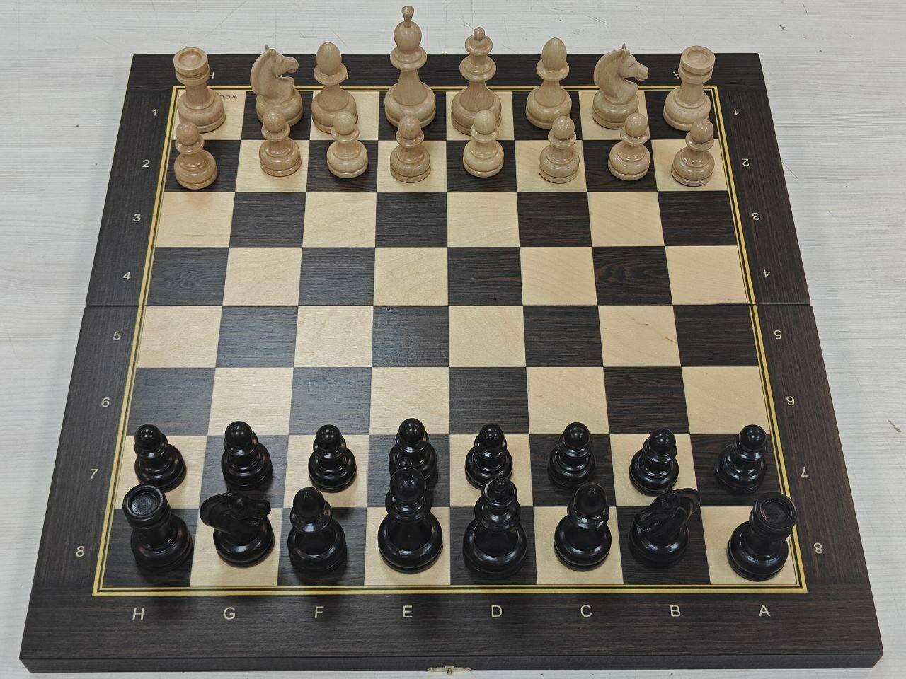 Шахматы подарочные кавказский граб Люкс