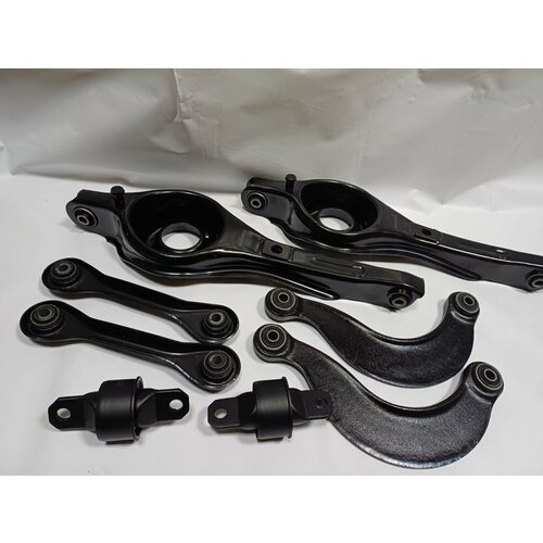 Вся задняя подвеска форд фокус 2 Ford focus 2 комплект задних рычагов c продольными салейнтблоками под прямую стойку стабилизатора 18965₽