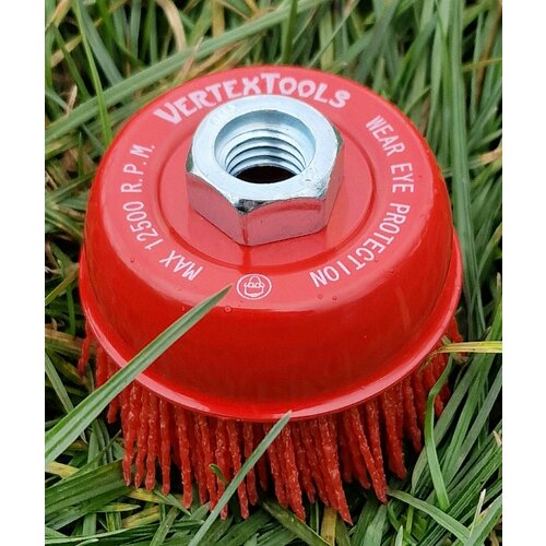 Щетка строительная нейлоновая с абразивным покрытием проволока для УШМ 65мм Вертекс 725₽