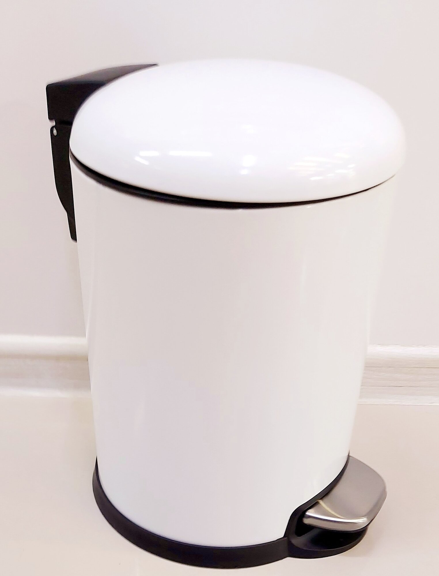 Ведро для мусора 5л. с микролифтом Classic Retro белое W-25-5L