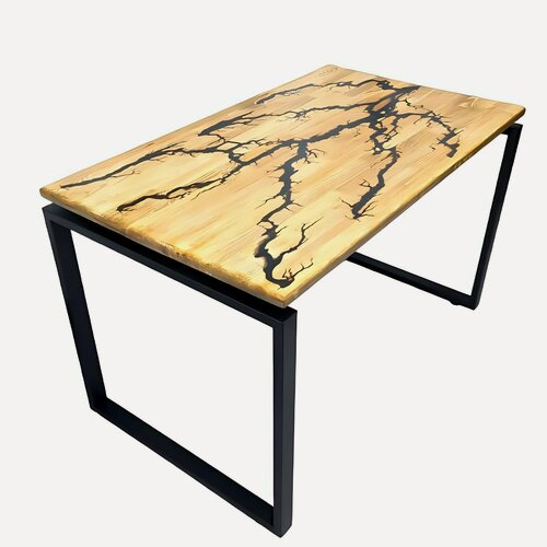 Изображение товара Стол с парящей столешницей цвета золотистый дуб из массива сосны с черными молниями на металлическом лофт подстолье, 120х70х74