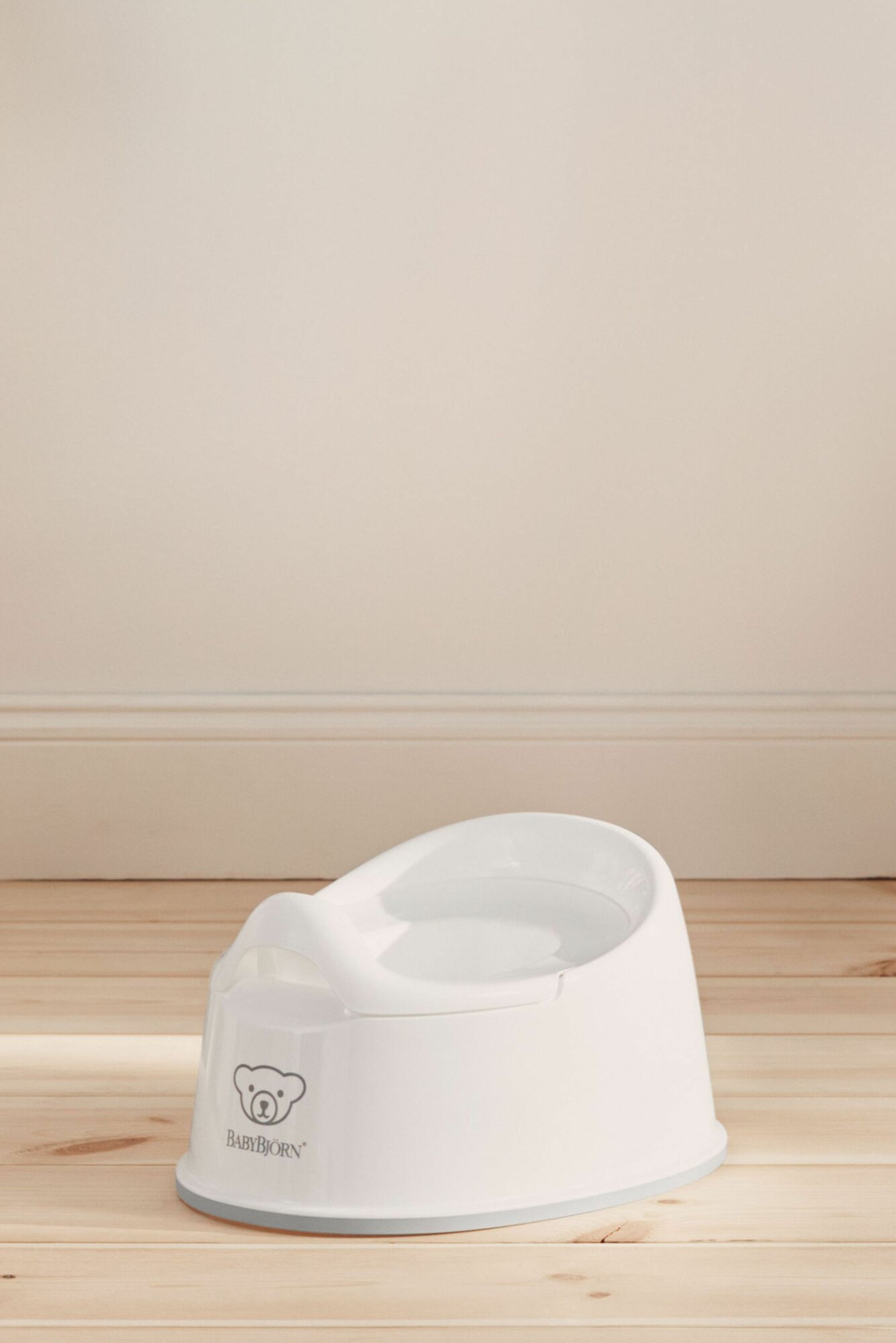 Горшок BabyBjorn Smart Potty White/Gray — купить в интернет-магазине ...