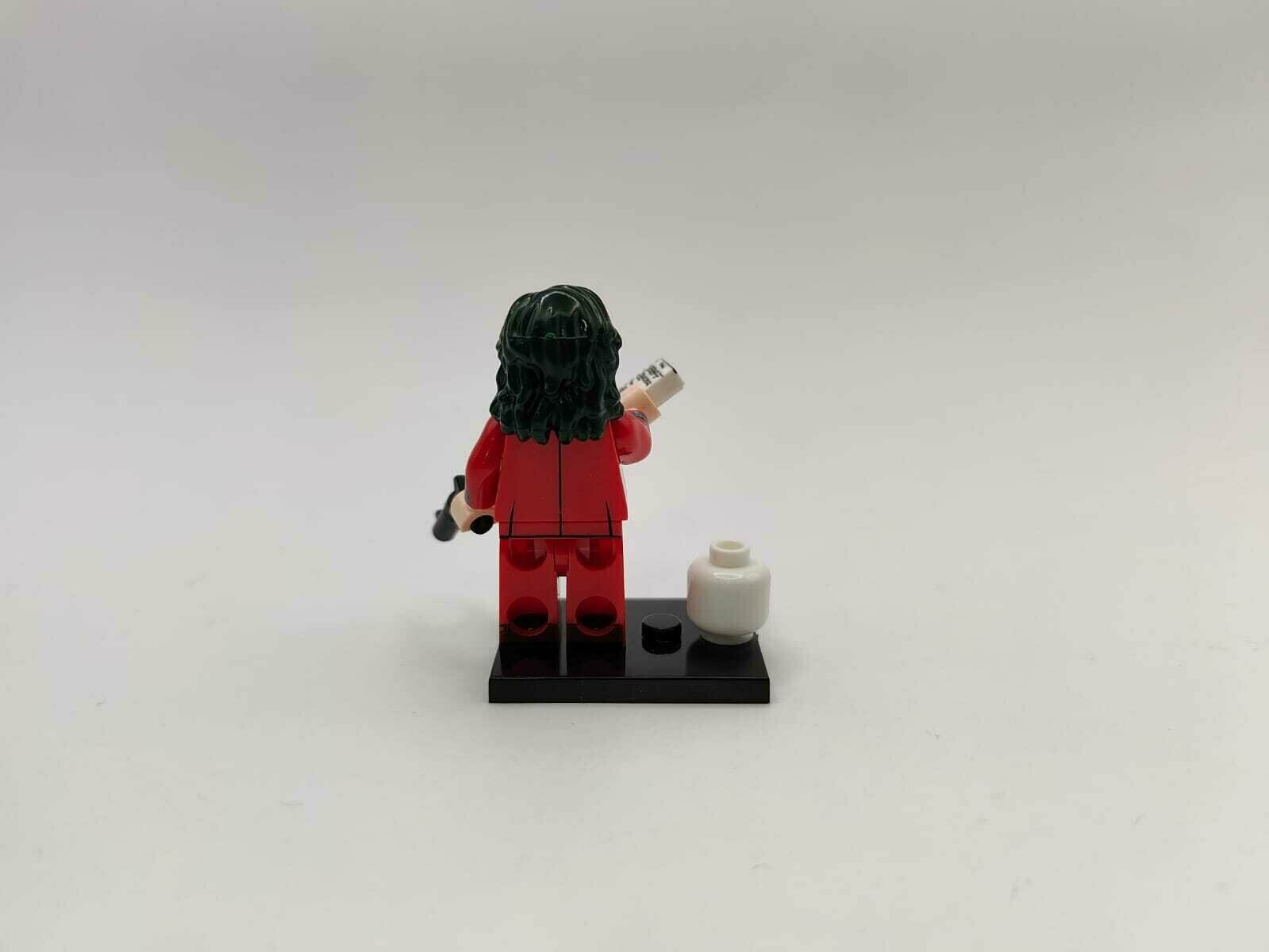 Минифигурка "Джокер версия 2", фигурка суперзлодея Joker, врага Бэтмена, вселенная DC — фото 1