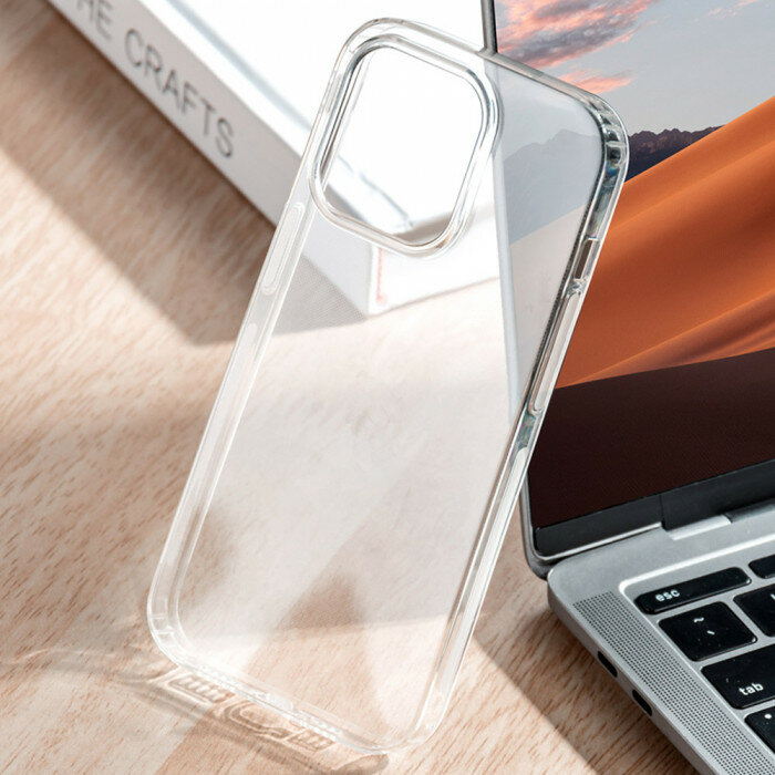 Прозрачный силиконовый чехол для iPhone 14 Pro Max — чистый стиль, полная защита и идеальная посадка!