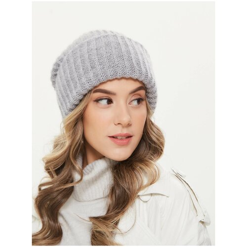 фото Шапка-колпак дэни с классическим плетением "полуфанг" curanni