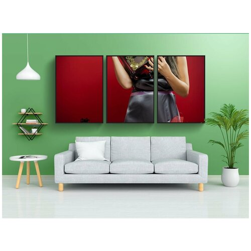 фото Набор модулных постеров для интерьера "девочка, женщина, время" 60x90 см. в тубусе, без рамки lotsprints