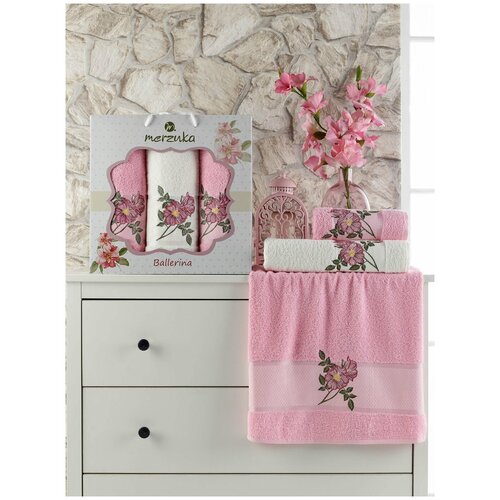 фото Подарочный набор полотенец для ванной 50х90(2), 70х140(1) merzuka ballerina хлопковая махра розовый merzuka (турция)