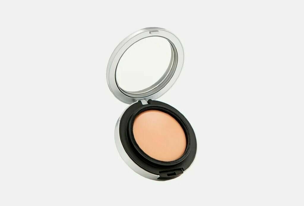 Компактная крем-пудра для лица MAC STUDIO FIX TECH CREAM-TO-POWDER FOUNDATION, тон NC16, 10г