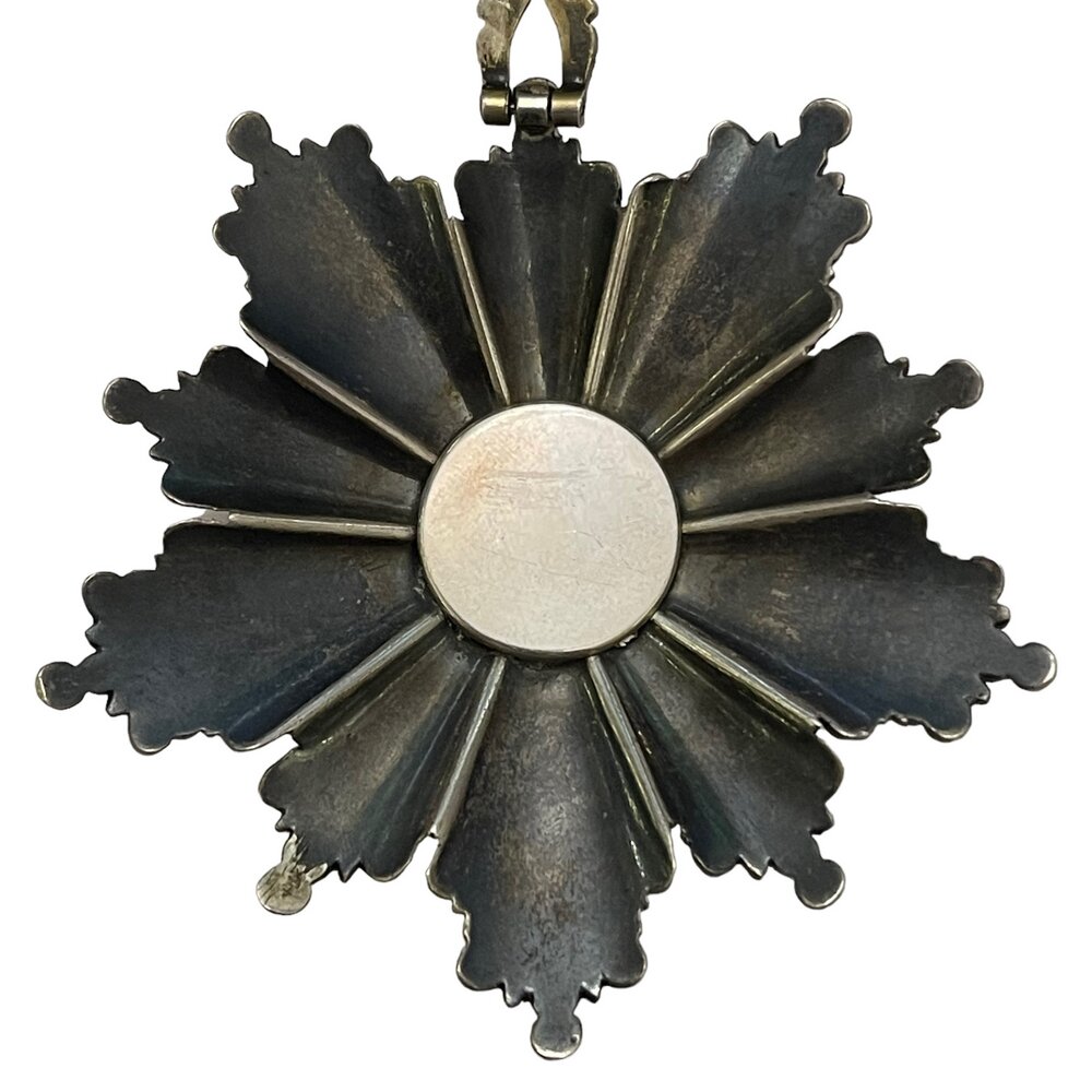 Резеңке қынапшасы бар жігітті қыз жұлып алады