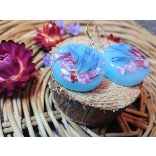 Серьги с подвесками , эпоксидная смола, сухоцветы, размер/диаметр 20 мм, голубой
