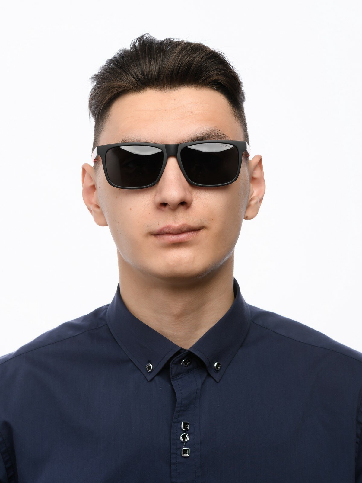 фото Солнцезащитные очки GreyWolf черный/красный