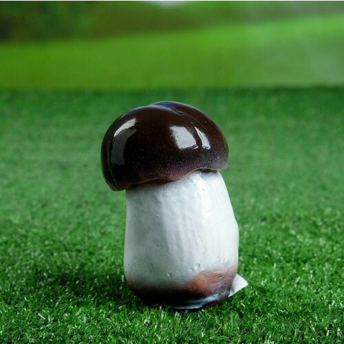 Садовая фигура Гриб-боровик 11х6х6см 470₽