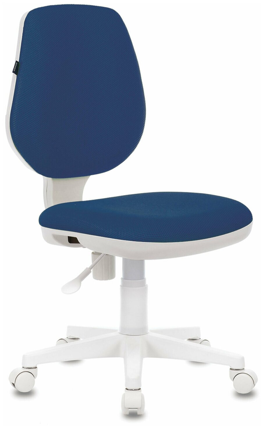 Кресло с подлокотниками голубое