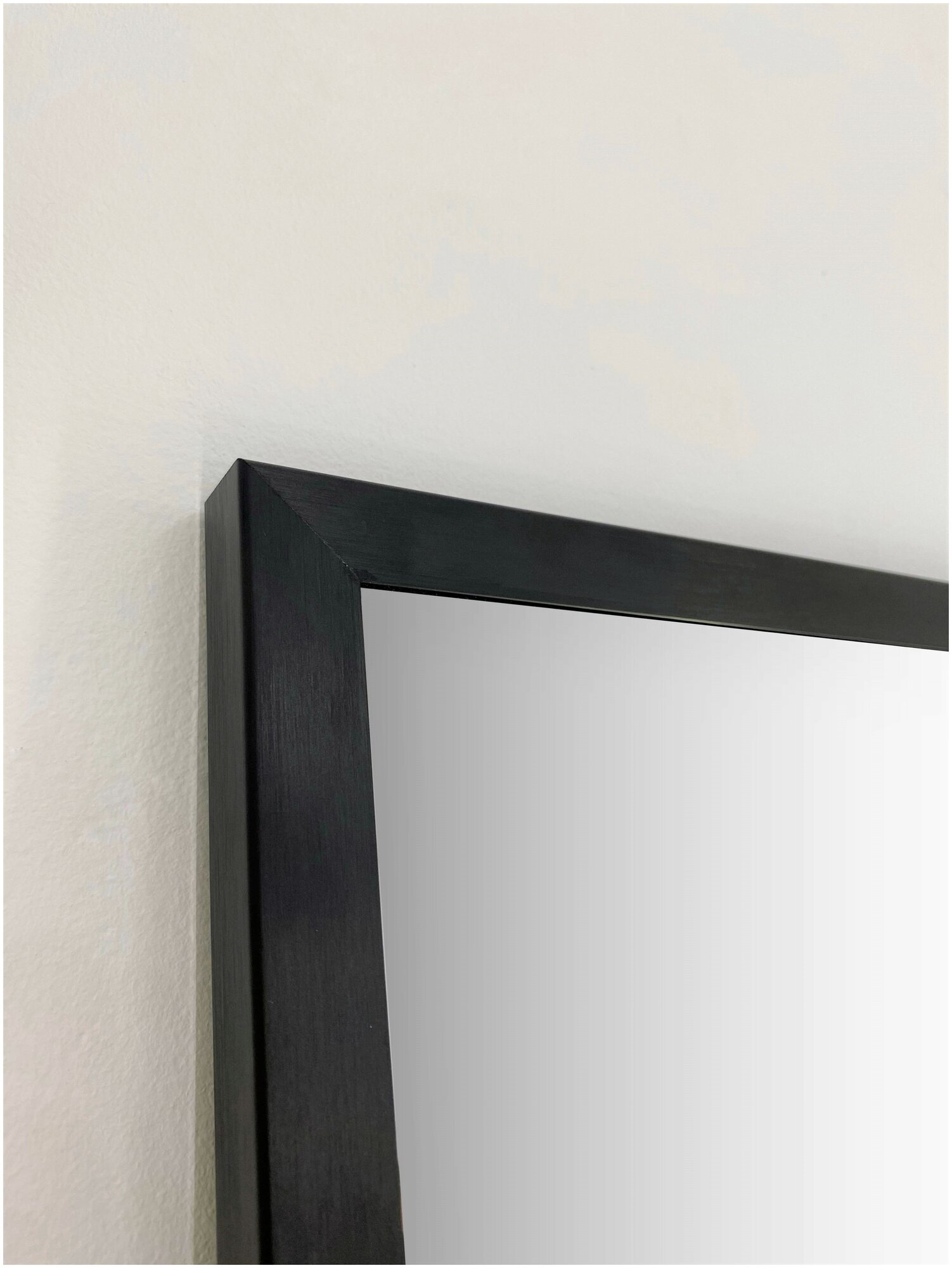 Интерьерное зеркало настенное 163/66 в алюминиевой раме цвет "Черный" - фотография № 3