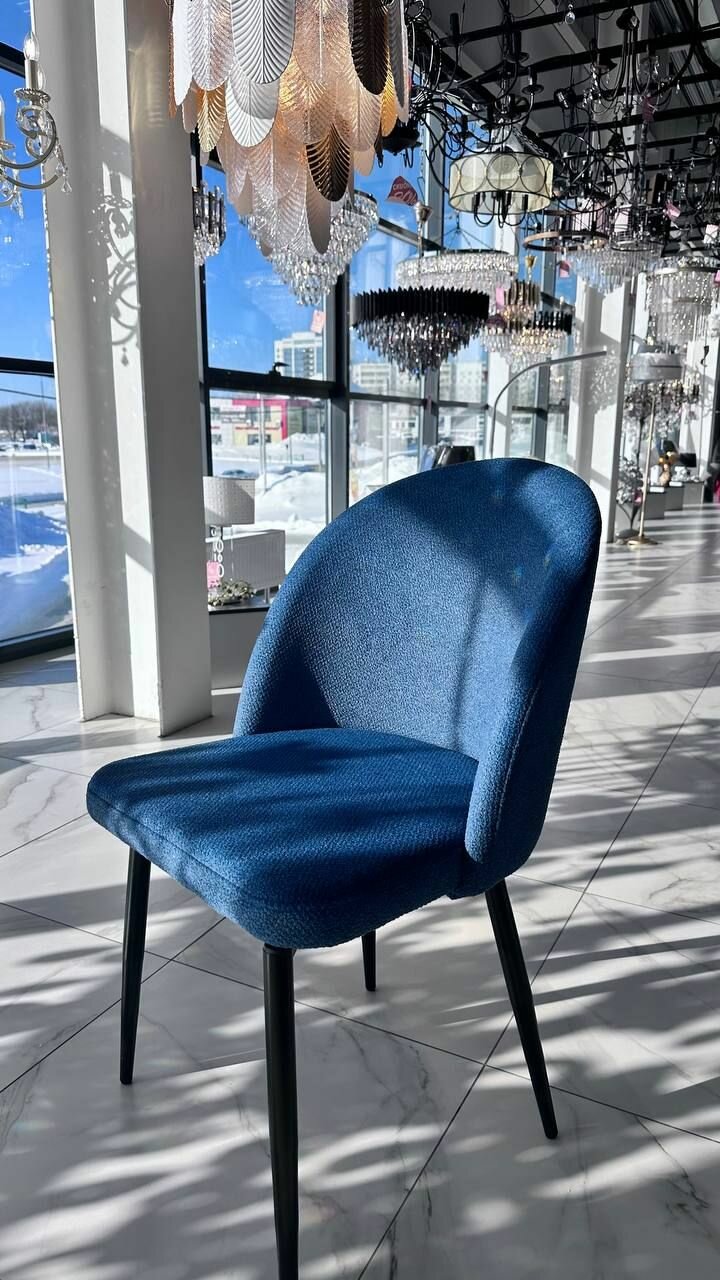 фото Стул Siena (Сиена) ткань Ness 009 Ocean, опоры Мк3 фьюжен цвет черный, поворотный механизм 360