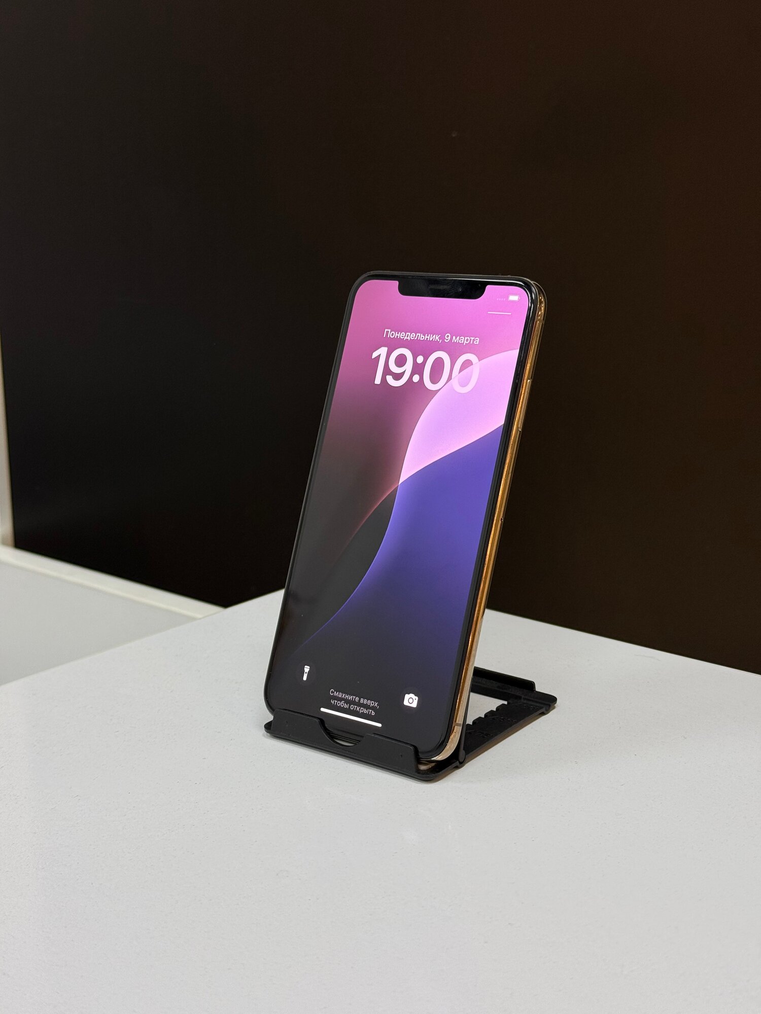 Смартфон Apple iPhone Xs Max 64 ГБ RU, nano SIM+eSIM, золотой