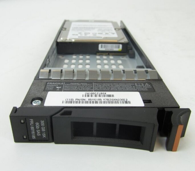 Жесткий диск IBM 85Y6185 300Gb SAS 2,5" HDD