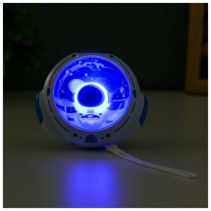 Ночник с грелкой для рук"Космонавт" LED USB бело-синий 10х9х5,8 см Risalux 9417295 . - фотография № 10