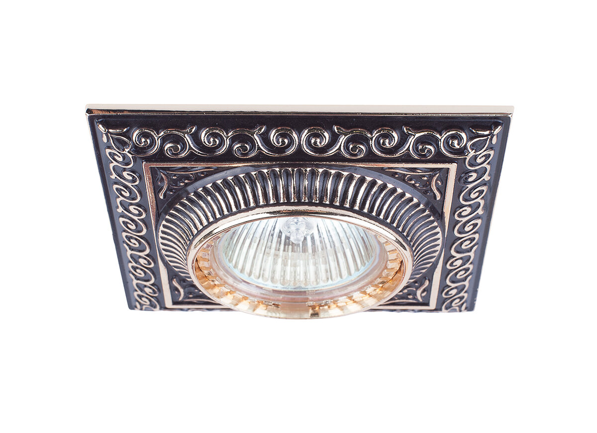 Donolux Светильник встраиваемый квадрат цинковый сплав неповоротный MR16 max 50w GU53 D 100х100