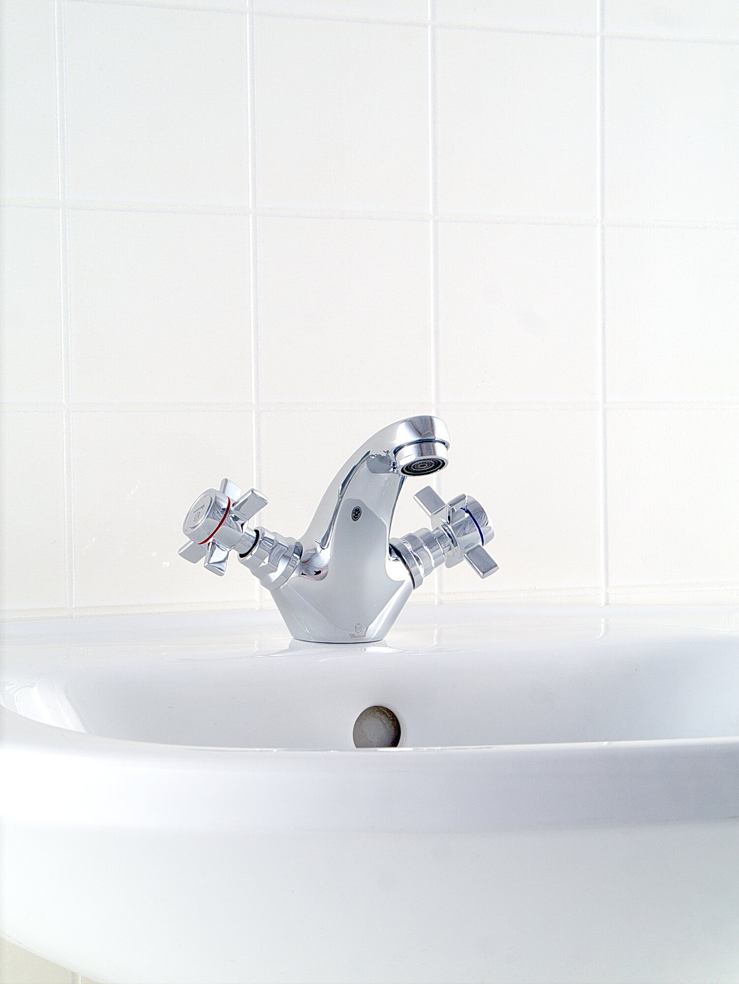 Смеситель для раковины Diadonna, латунь, хромированный, вентильный, монолитный — фото 1