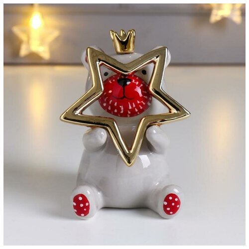 Сувенир керамика "Мишка в короне, с большой золотой звездой" 11,2х7,7х7,8 см./В упаковке шт: 4