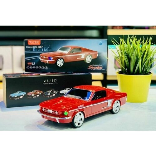 Портативная блютуз колонка в виде ретро машинки красная 135000₽