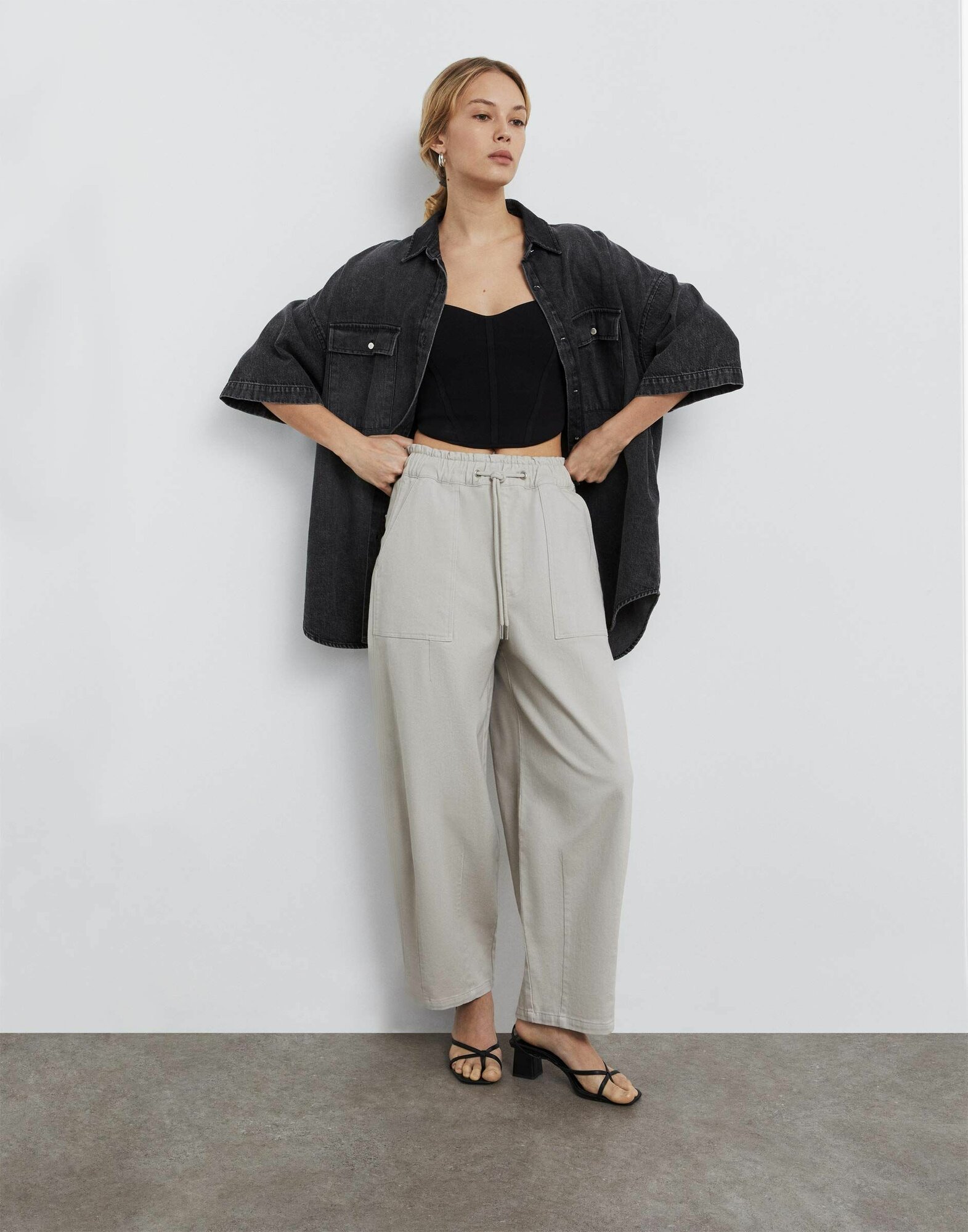 фото Джинсы Gloria Jeans GJN030897 оливковый женский XS/164 (38-40)