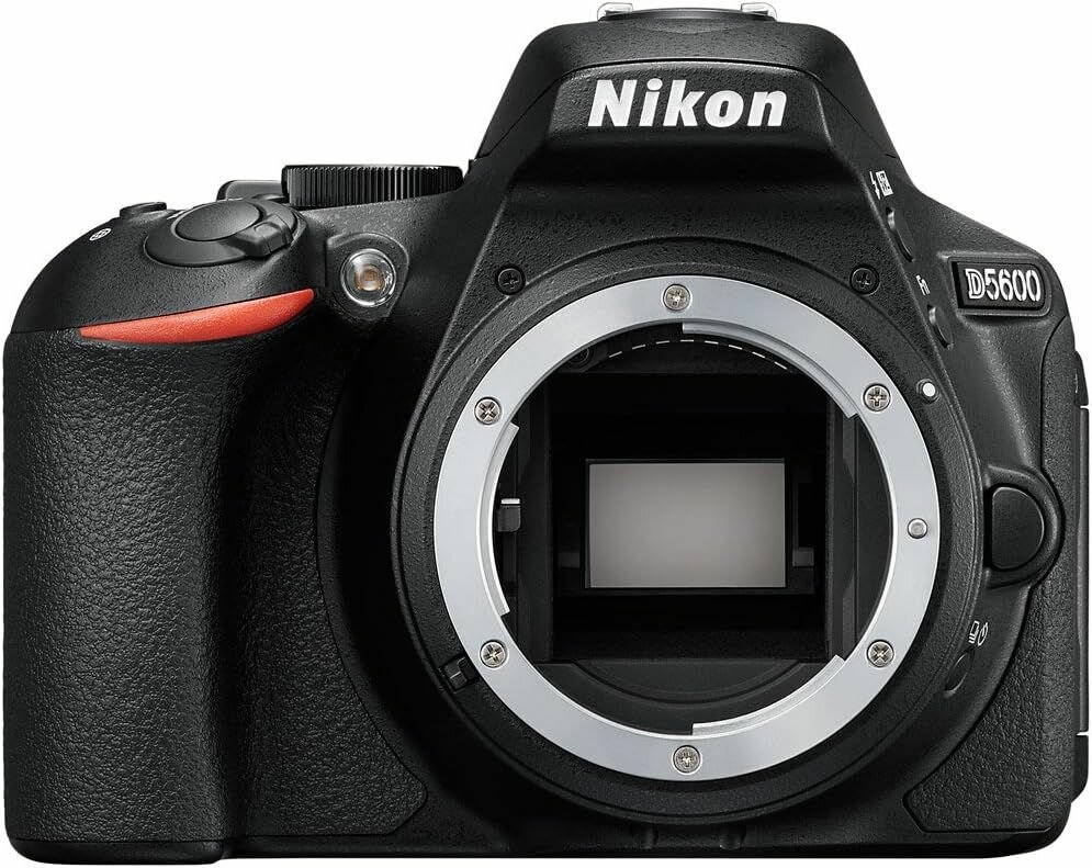 Фотоаппарат Nikon D5600 Kit