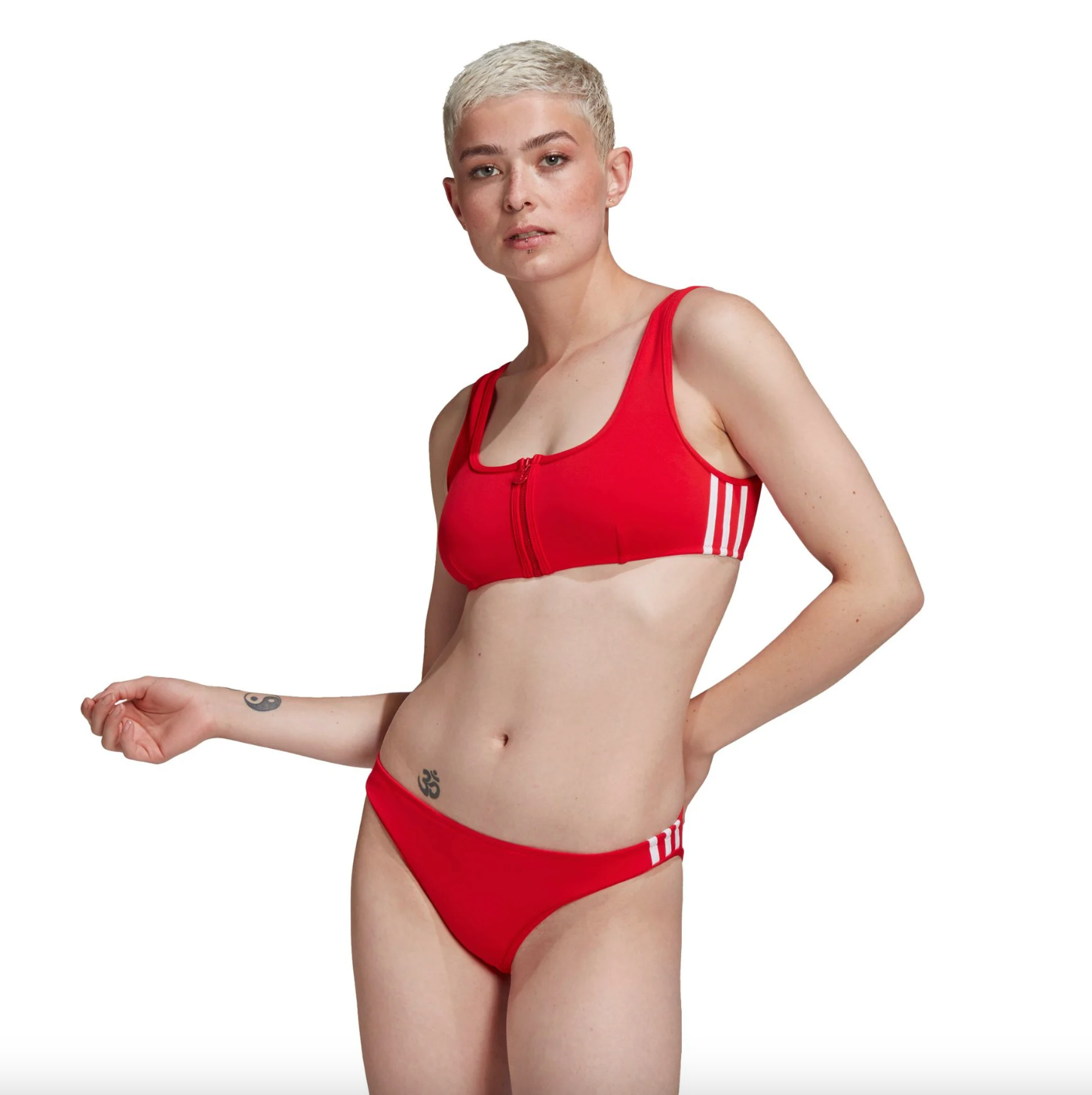 Топ спортивный женский ADIDAS...