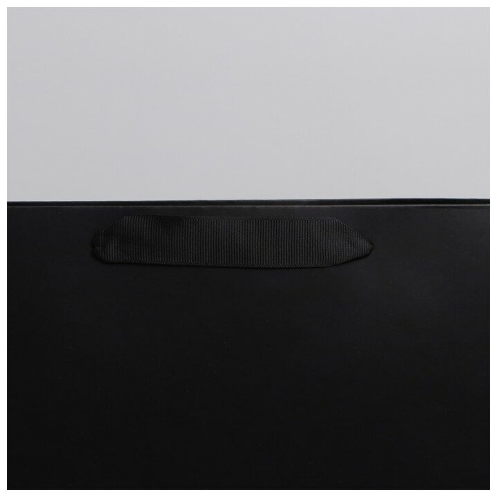 Пакет подарочный ламинированный «Чёрный», большой 31 × 40 × 14 см