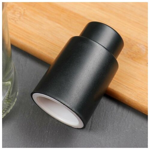 Пробка для бутылки Кнопка 7 см вакуумная 374₽