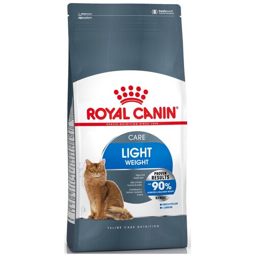 Сухой корм для кошек Royal Canin Care Light Weight Care для взрослых кошек от 1 до 12 лет для профилактики лишнего веса 2 шт. х 400 г (кусочки в соусе)