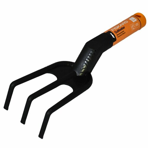 тяпка культиватор fiskars 137040 черный оранжевый Культиватор садовый FISKARS Solid (1001600)