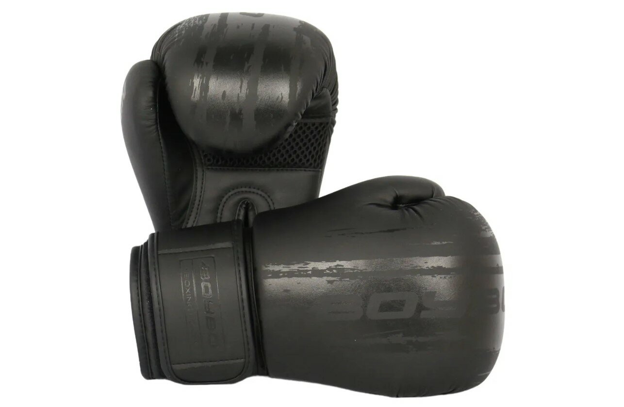 Перчатки боксерские BoyBo Black Edition Flex 8oz кожзам чёрные