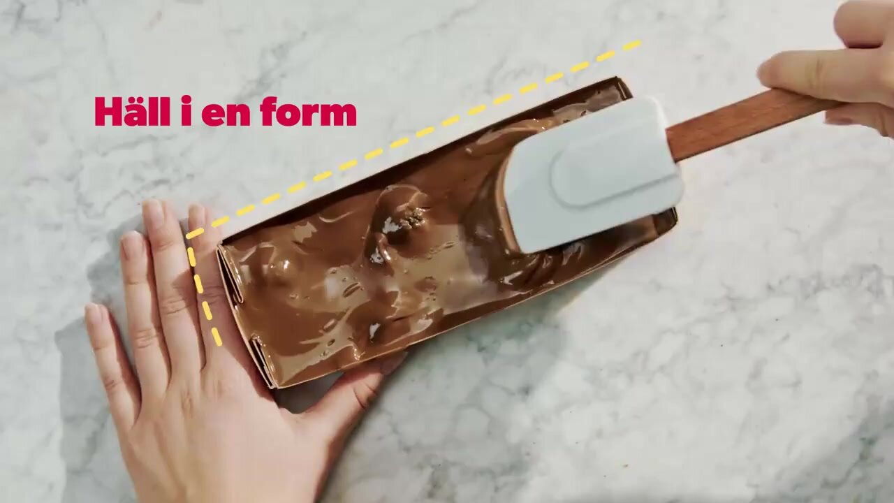 Marabou (Марабу), Шведский молочный шоколад с кусочками хрустящей карамели Daim 3x200 гр. — фото 1