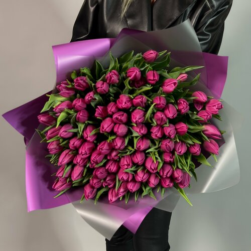 Букет из 75 розовых пионовидных тюльпанов