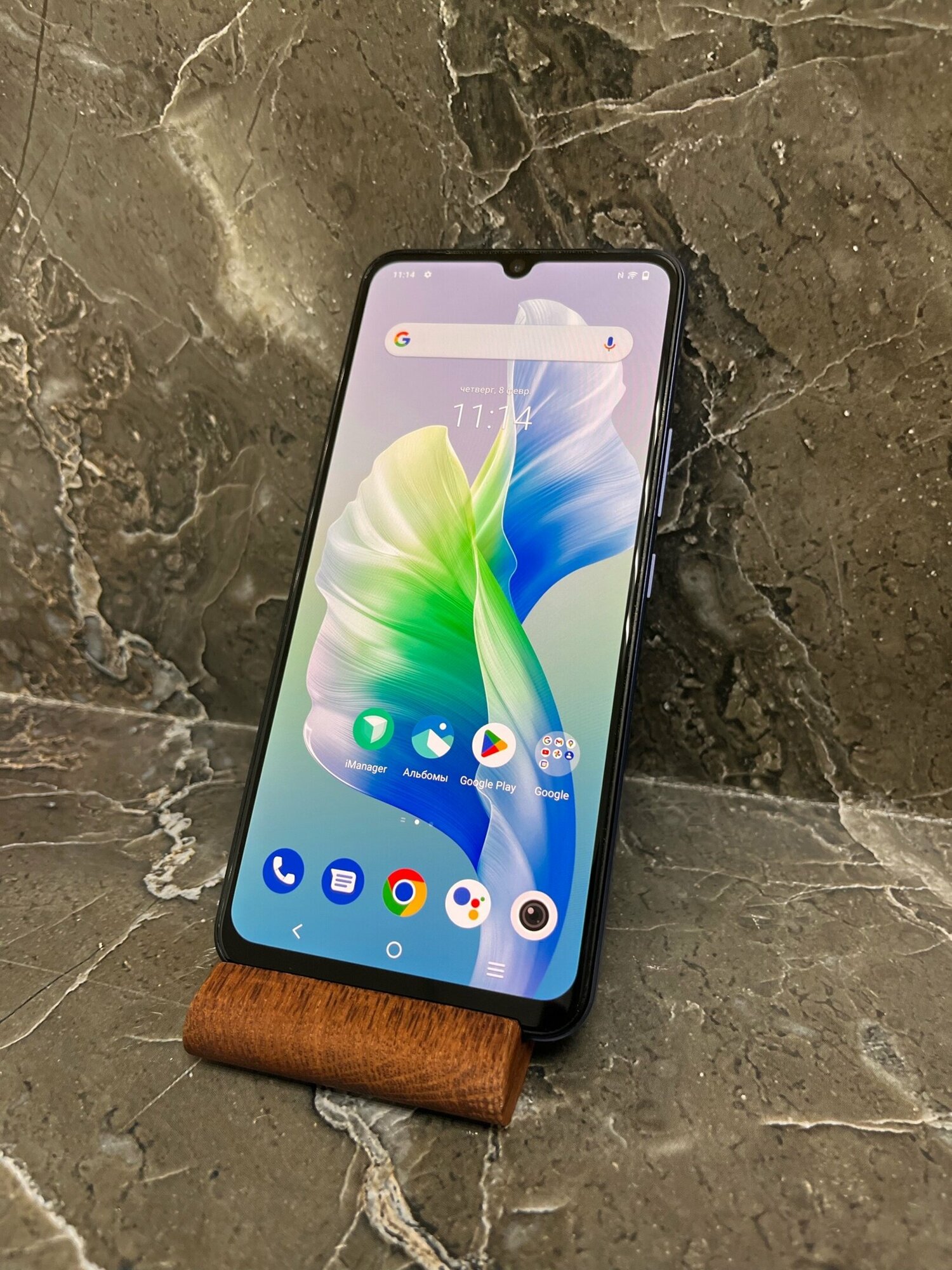 Смартфон vivo V23e V2116 8/128 ГБ RU, Dual nano SIM, Dancing Waves Б/У